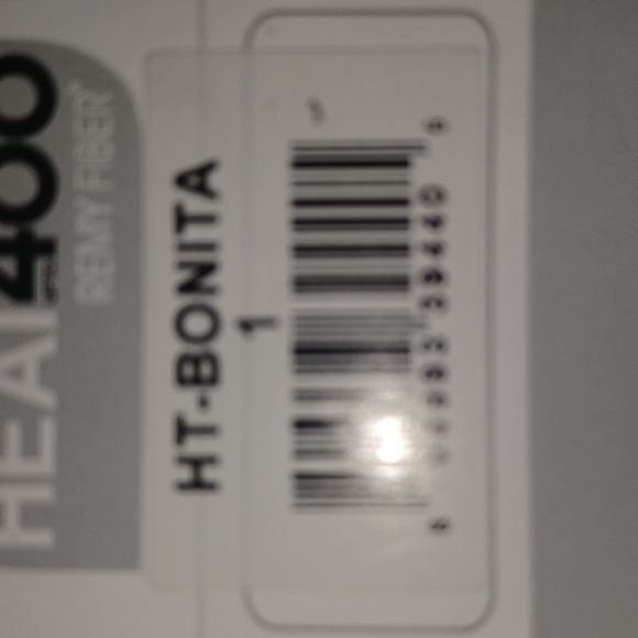 Beautiful Wig - Picture 9 of 9